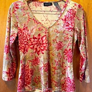 Vintage crushed velvet NY&Co Floral Top